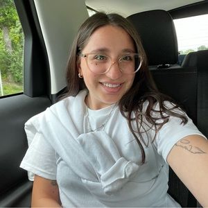 Meet your Posher, Reena